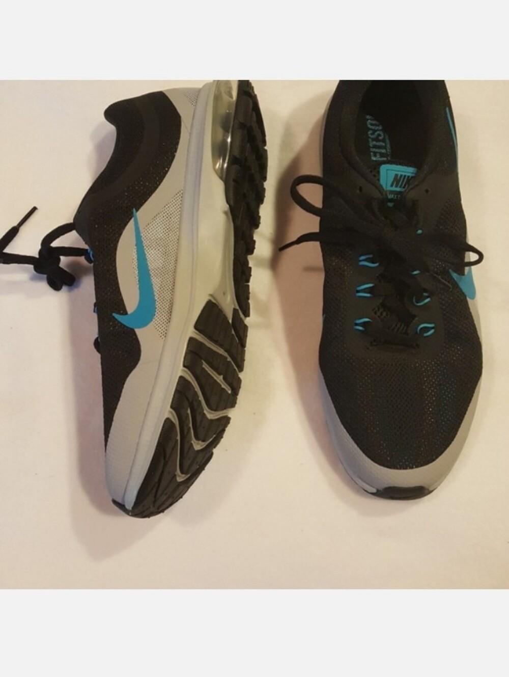 NWOT Nike Mens Air Max Dynasty 2 Sneakers Sz 9.5